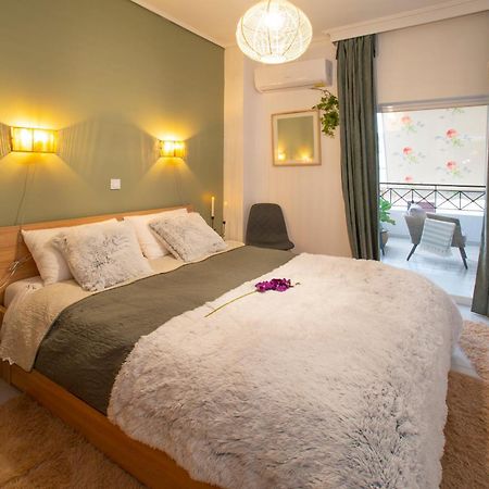 Top Floor Apartment In Chalkida Bagian luar foto