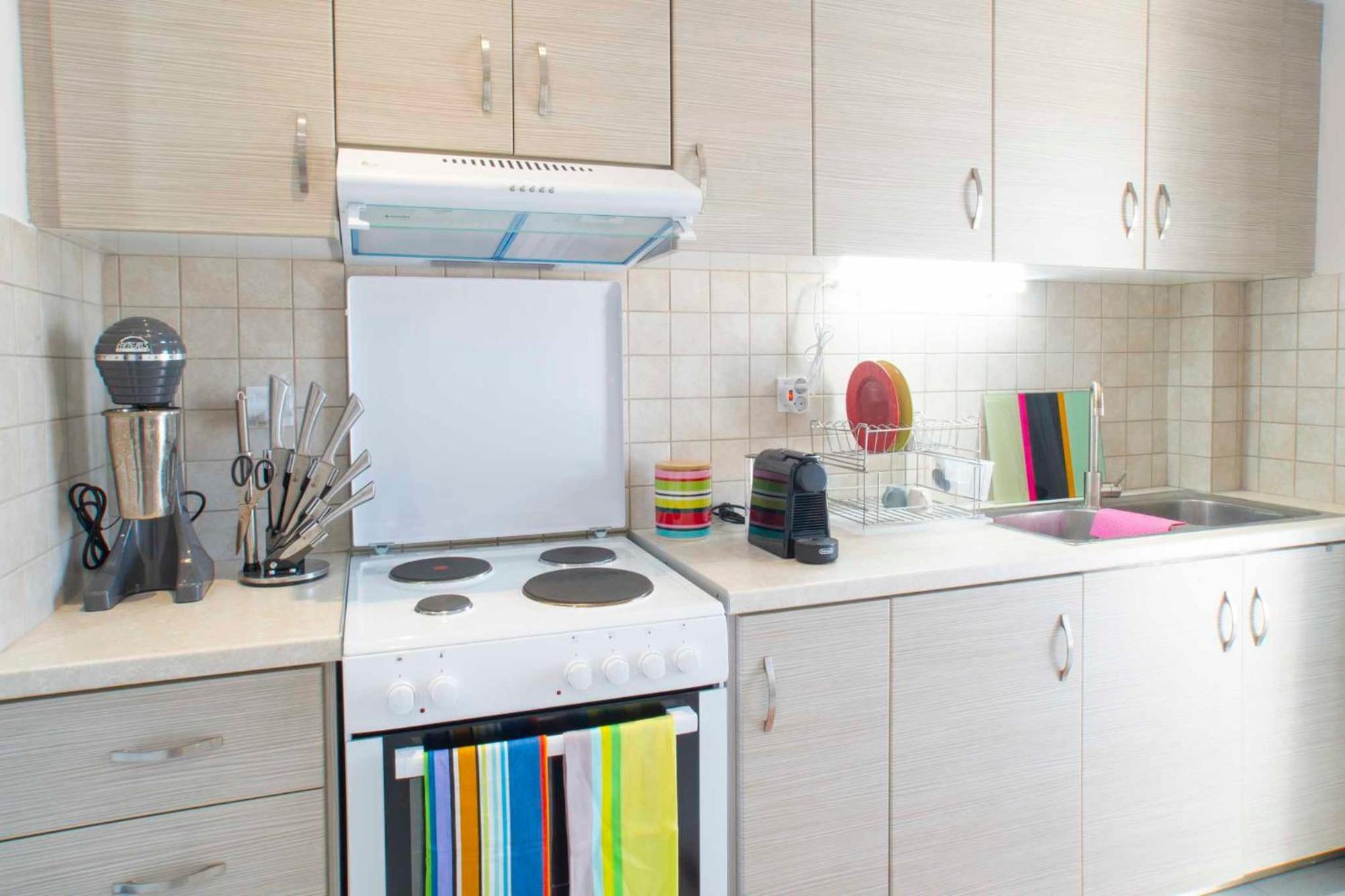 Top Floor Apartment In Chalkida Bagian luar foto