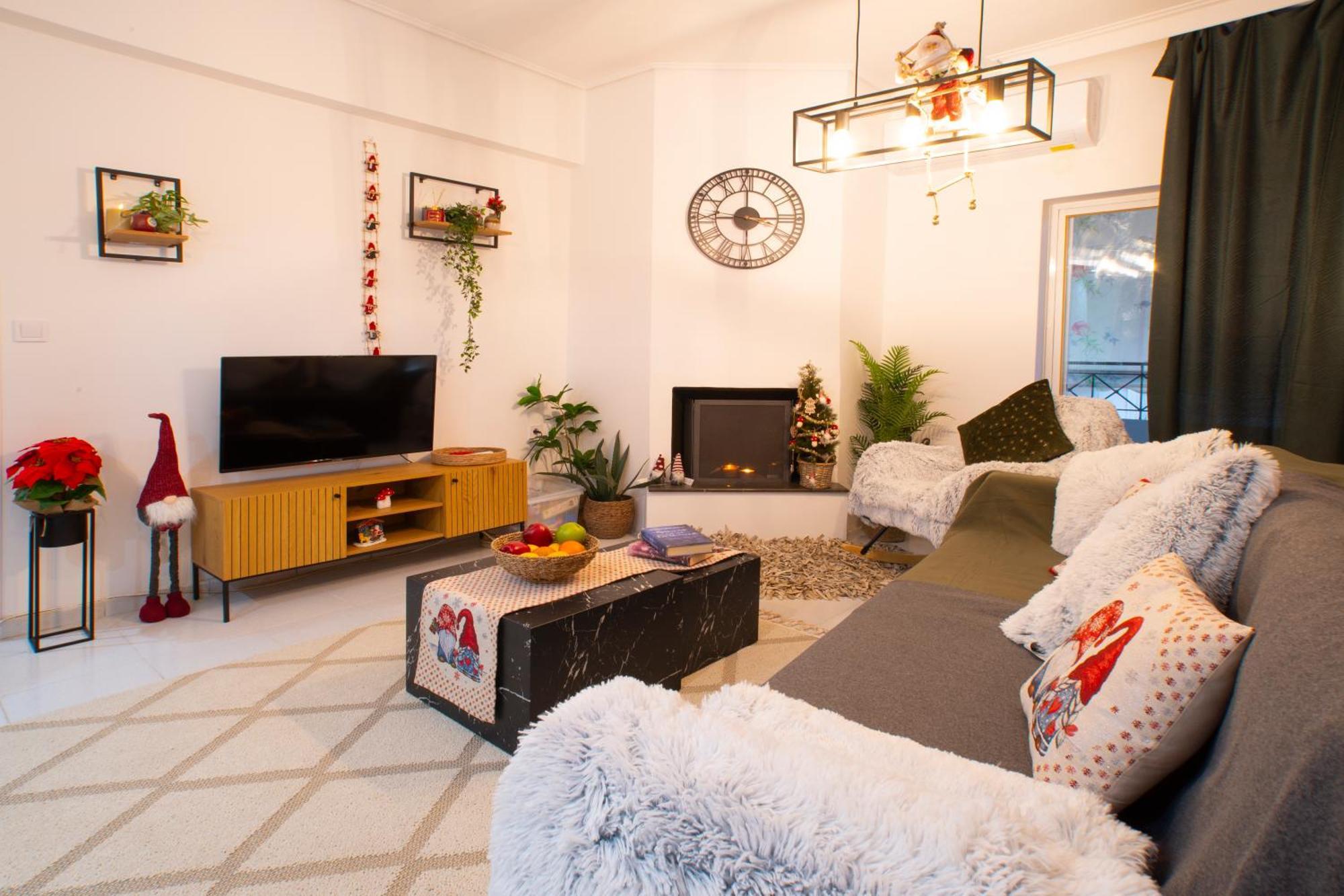 Top Floor Apartment In Chalkida Bagian luar foto